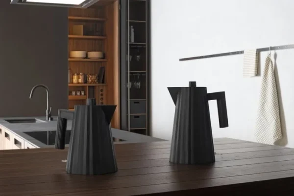 Alessi Haushaltsgeräte^Plissé Wasserkocher, 1 l, schwarz