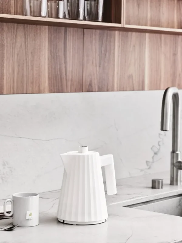 Alessi Haushaltsgeräte^Plissé Wasserkocher, 1 l, weiß