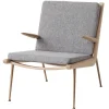 Klassik Studio Sitzgelegenheiten-&Tradition Boomerang HM2 Loungesessel, Hallingdal 130 – Eiche weiß geölt