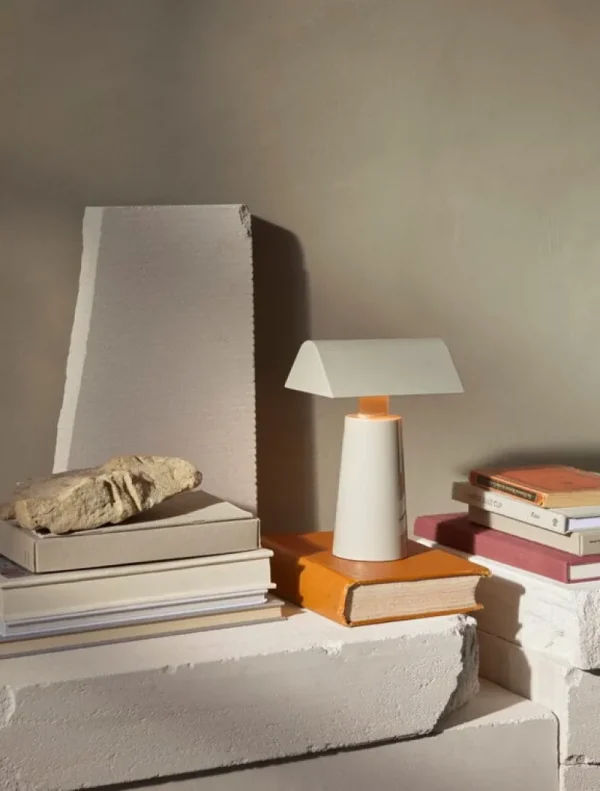 Normann Copenhagen Tischlampen | Tragbare Lampen-&Tradition Caret MF1 tragbare Tischleuchte, Seidengrau