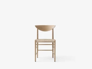 Fritz Hansen Sitzgelegenheiten-&Tradition Drawn HM3 Stuhl, Eiche weiß geölt
