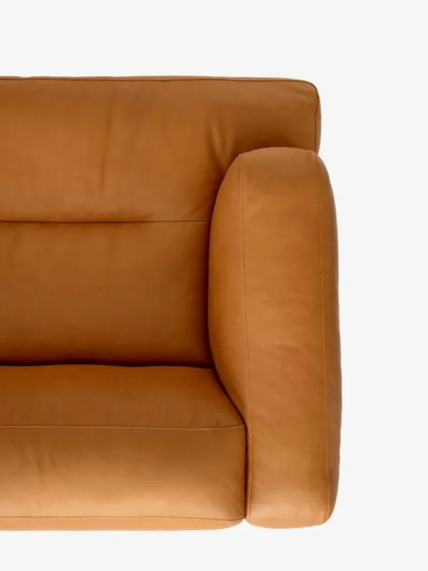&Tradition Sofas Und Liegen-&Tradition Inland AV22 2-Sitzer-Sofa, schwarz - cognacbraunes Noble-Leder