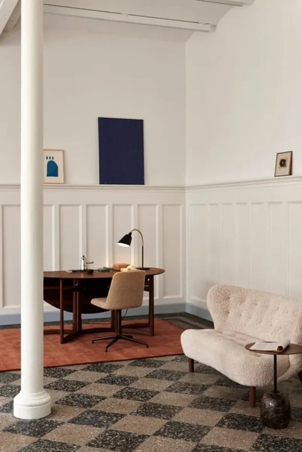 HAY Sofas Und Liegen-&Tradition Little Petra VB2 Sofa, Karakorum 003 – Nussbaum geölt
