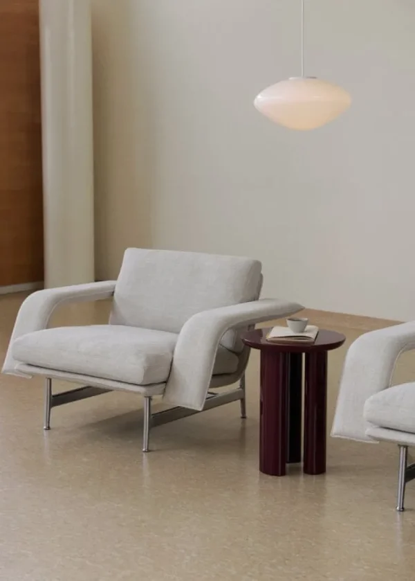 Artek Sitzgelegenheiten-&Tradition Meantime AV29 Loungesessel, poliertes Aluminium - beige Ecriture 0210