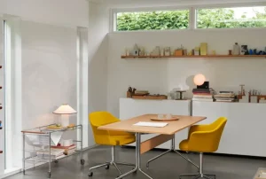 &Tradition Schreibtische Und Raumtrenner | Tische^&Tradition Pavilion AV18 Tisch, Chrom - Eiche lackiert