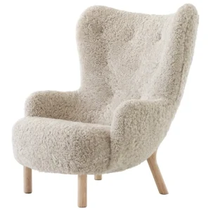 Fritz Hansen Sitzgelegenheiten-&Tradition Petra VB3 Loungesessel, Moonlight Schaffell - Eiche geölt