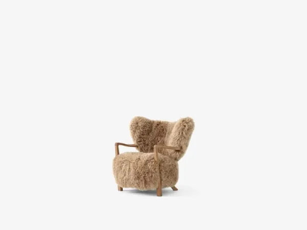 &Tradition Sitzgelegenheiten-&Tradition Wulff ATD2 Sessel und ATD3 Pouf, Honig Schaffell 50 mm - Eiche
