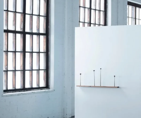 Antrei Hartikainen Kunstgegenstände^Skulptur Kukkii Bloom, klein