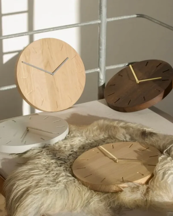 Vitra Uhren-applicata Watch:Out Wanduhr, Eiche - Grau