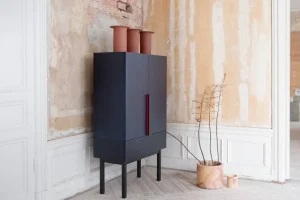Montana Furniture Aufbewahrungsmöbel-Ariake Schrank Aizome, indigoblau - schwarz - rot