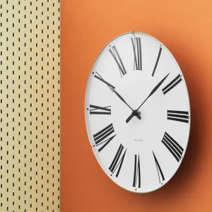 HAY Uhren-Arne Jacobsen AJ Roman Wanduhr, 29 cm