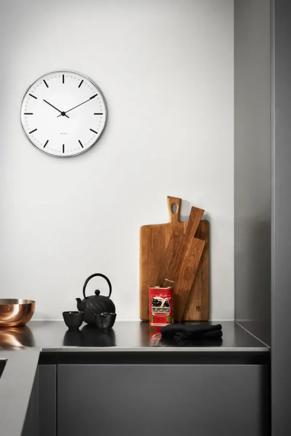 Arne Jacobsen Uhren-Wanduhr AJ City Hall, 29 cm