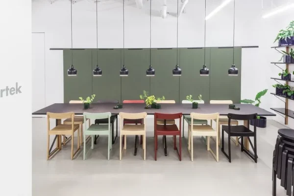 Louis Poulsen Deckenleuchten-Artek Aalto A330S „Golden Bell“ Pendelleuchte, schwarz