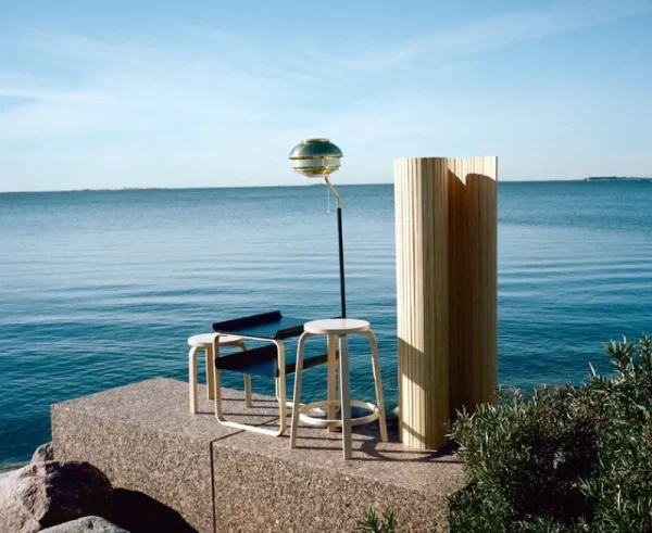 Petite Friture Tische-Artek Aalto Beistelltisch 915, schwarz/Birke