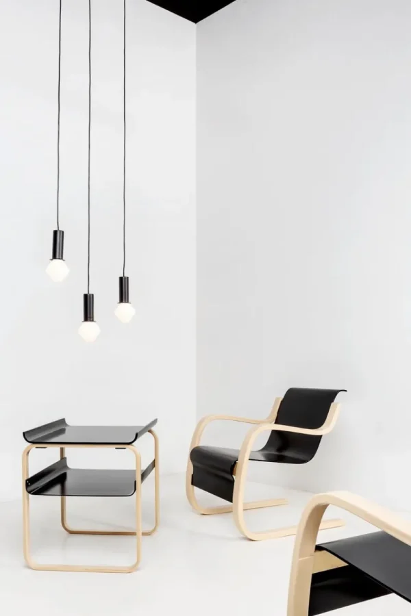 Petite Friture Tische-Artek Aalto Beistelltisch 915, schwarz/Birke