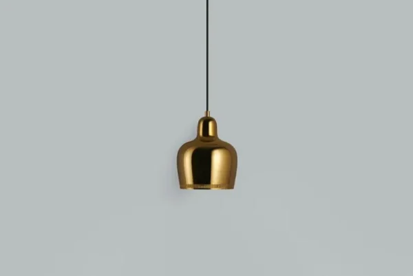 Louis Poulsen Deckenleuchten-Artek Aalto Hängeleuchte A330S „Golden Bell Savoy“, Messing