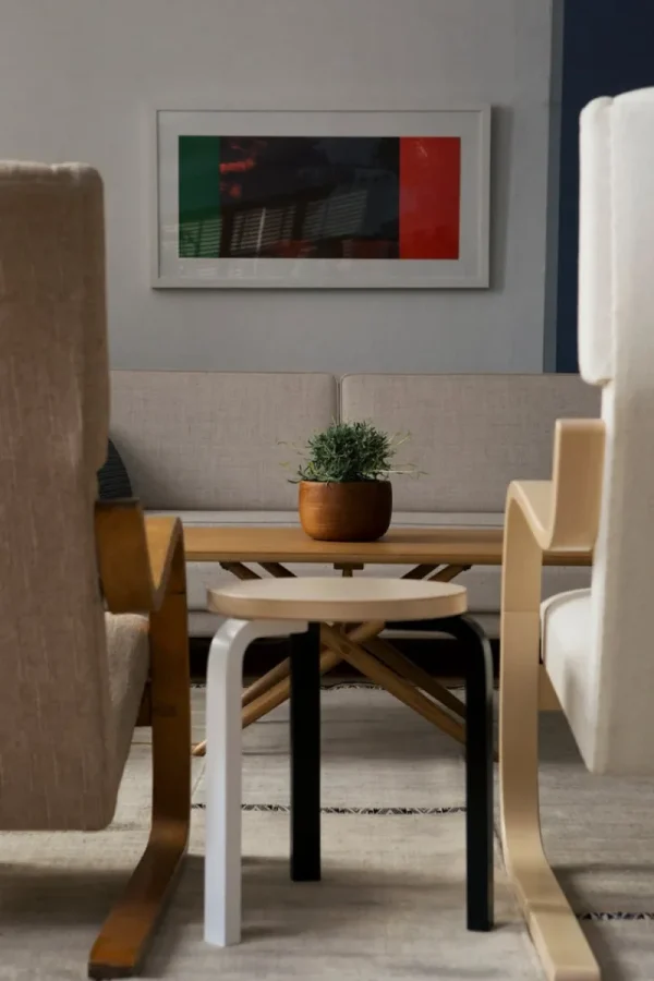 Muuto Sitzgelegenheiten-Artek Aalto Sessel 401, Birke - weiß Hallingdal 100