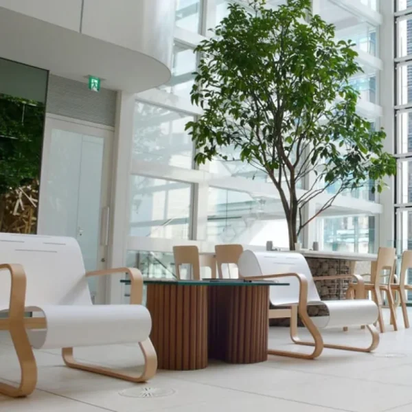 Vitra Sitzgelegenheiten-Artek Aalto Sessel 41 „Paimio“, weiß