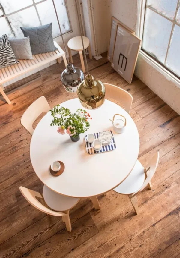 Muuto Sitzgelegenheiten-Artek Aalto Stuhl 66, weißes Laminat