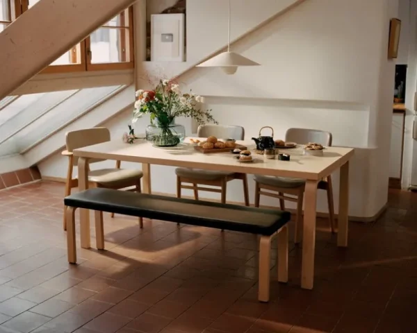 Swedese Tische-Artek Aalto Tisch 83, Birke