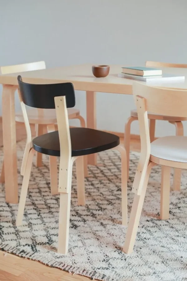 Swedese Tische-Artek Aalto Tisch 83, Birke