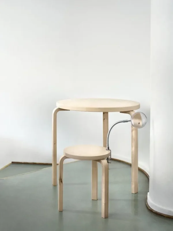 Normann Copenhagen Sitzgelegenheiten-Artek Hocker Aalto 60, Wildbirke