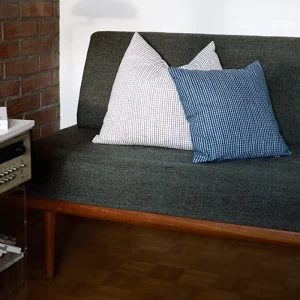 Artek Kissen^Kissenbezug Rivi, 40 x 40 cm, weiß – blau