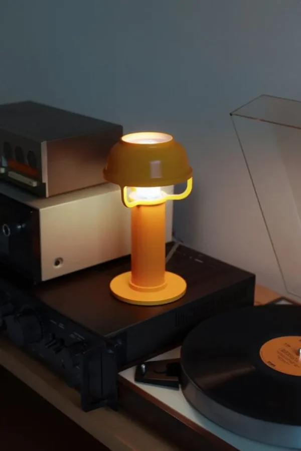 u00d6rsju00f6 Tischlampen-Artek Kori Tischleuchte, Orange