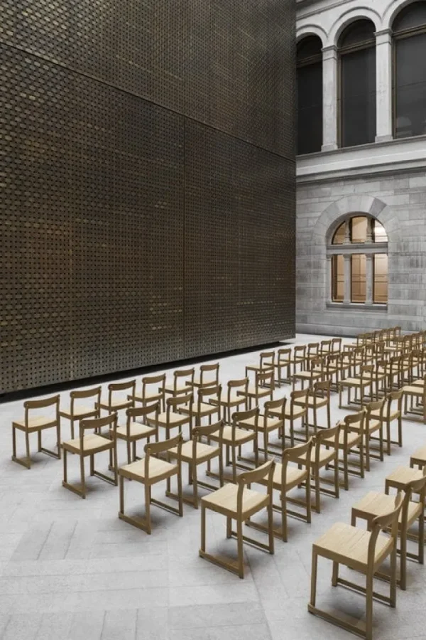 HAY Sitzgelegenheiten-Artek Stuhl Atelier, Buche lackiert