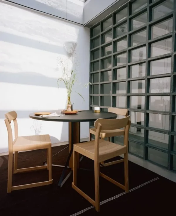 Hem Sitzgelegenheiten-Artek Stuhl Atelier, Eiche lackiert
