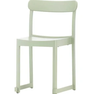 Vitra Sitzgelegenheiten-Artek Stuhl Atelier, grün