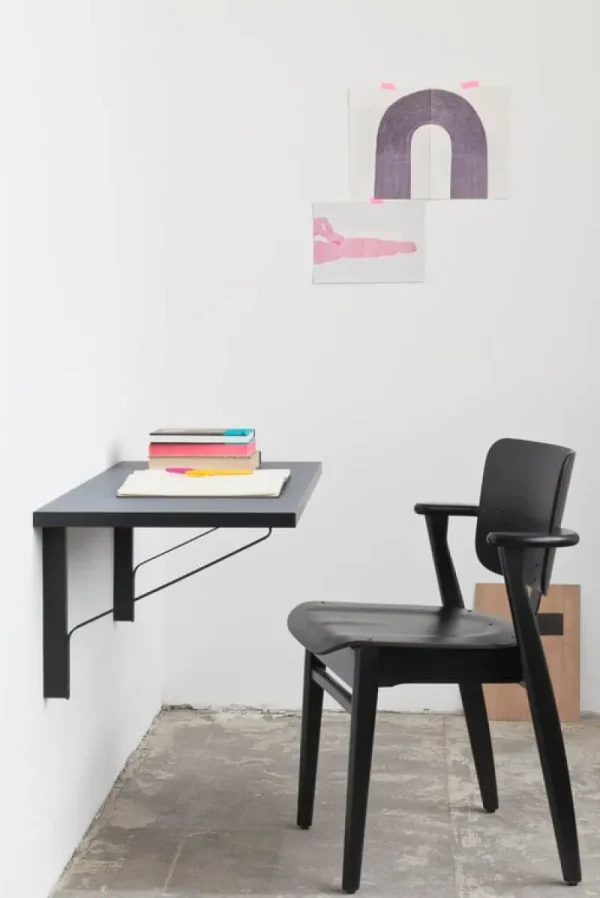 Artek Schreibtische Und Raumtrenner | Tische^Wandkonsole Kaari REB 006, rot – schwarz – Eiche