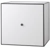 ferm LIVING Aufbewahrungsmöbel-Audo Copenhagen Box Frame 49 mit Tür, hellgrau