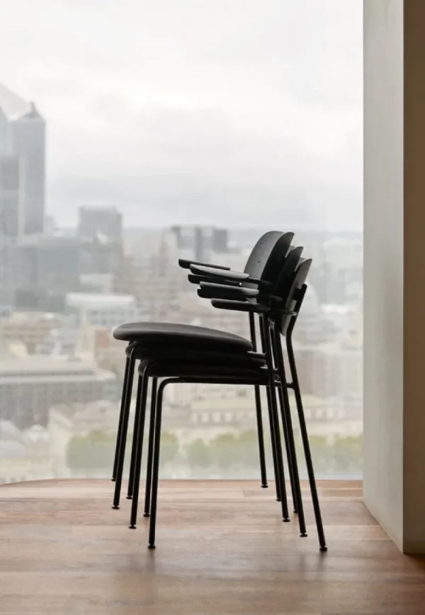 Vitra Sitzgelegenheiten-Audo Copenhagen Co Chair mit Armlehnen, schwarze Eiche