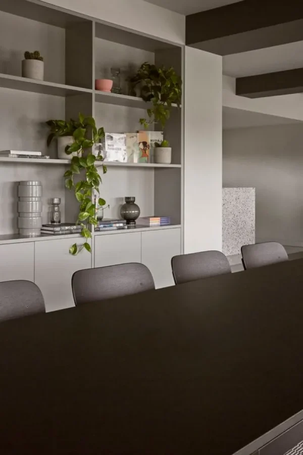 HAY Sitzgelegenheiten-Audo Copenhagen Co Chair, schwarze Eiche/schwarzes Leder