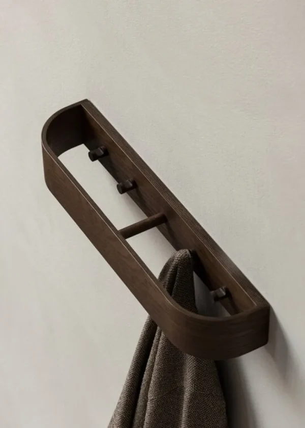 Audo Copenhagen Garderoben Und Kleiderbügel^Epoch Wandgarderobe 50, Eiche dunkel gebeizt