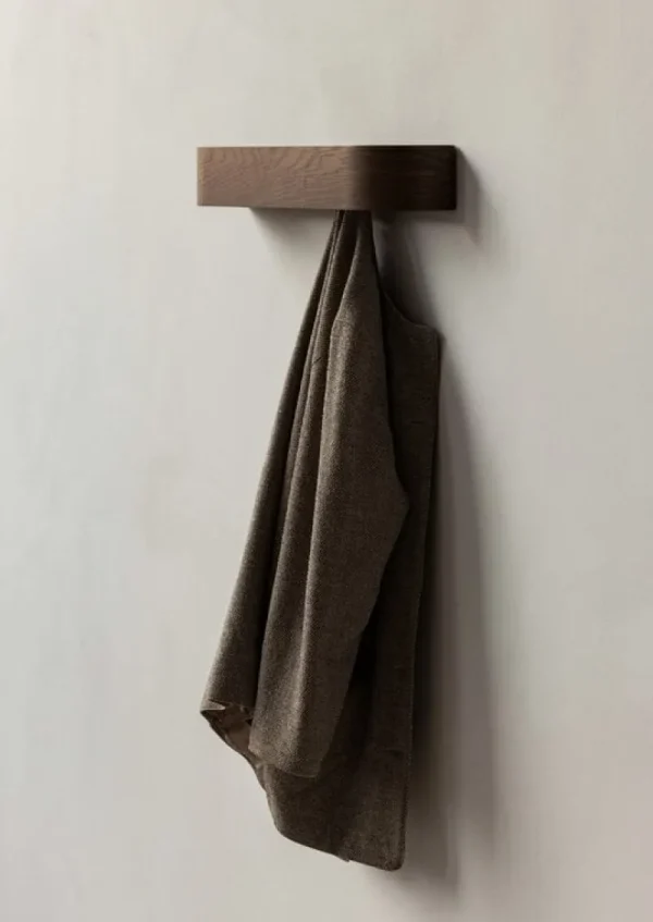 Audo Copenhagen Garderoben Und Kleiderbügel^Epoch Wandgarderobe 50, Eiche dunkel gebeizt