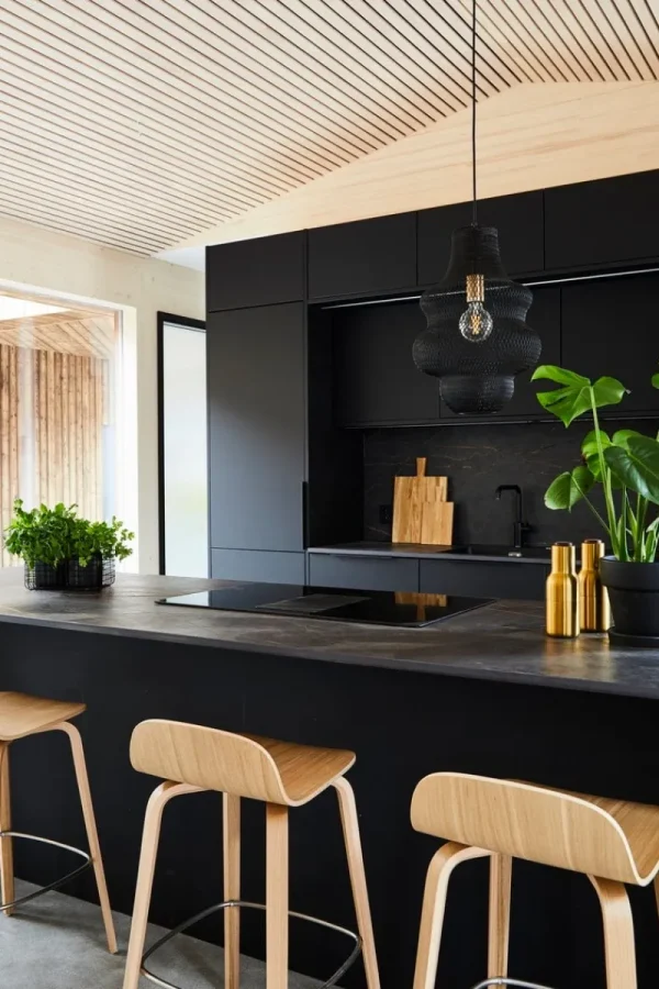 Audo Copenhagen Küchenutensilien^Gewürzmühle, 2 Stück, gebürstetes Messing - Walnuss