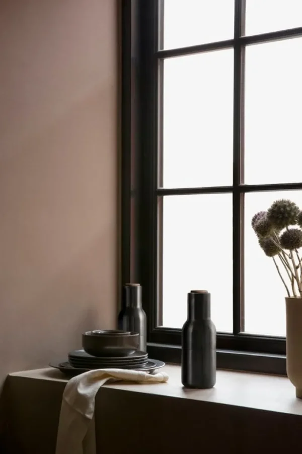 Audo Copenhagen Küchenutensilien^Gewürzmühle, 2 Stück, bronziertes Messing - Walnuss