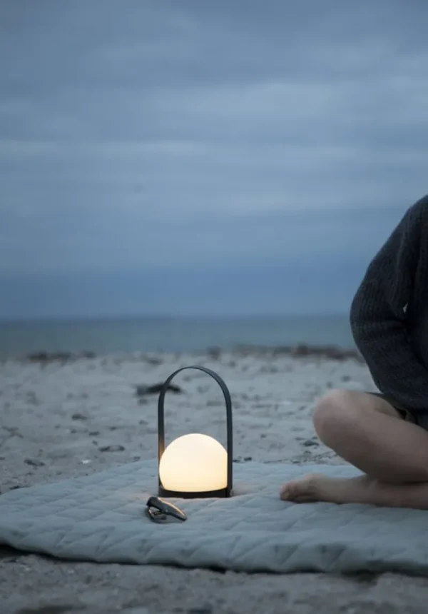 Hem Tischlampen | Tragbare Lampen-Audo Copenhagen LED-Tischleuchte Carrie, schwarz