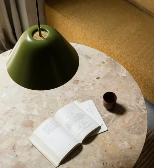 Louis Poulsen Deckenleuchten-Audo Copenhagen Levitate Pendelleuchte, 40 cm, Salbeigrün – Messing