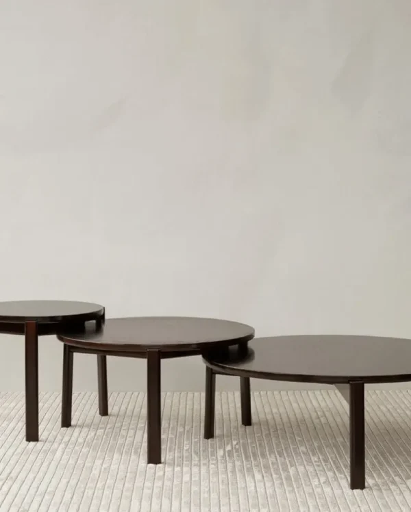 Audo Copenhagen Tische-Passage Couchtisch, 90 cm, dunkle Eiche