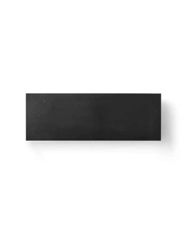 Ornu00e4s Tische-Audo Copenhagen Plinth Bridge Tisch, schwarzer Marquina-Marmor