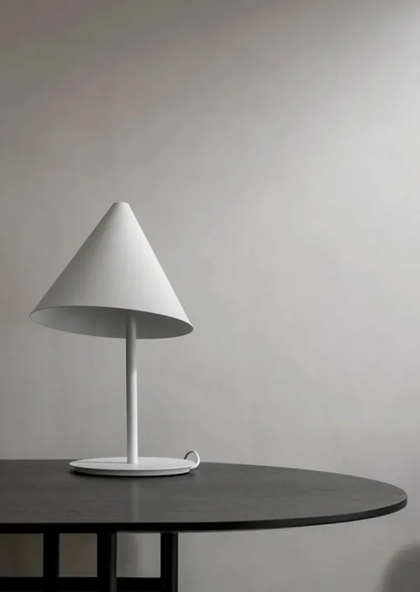 Eberhart Furniture Tische-Audo Copenhagen Snaregade Tisch, oval, 210 x 95 cm, schwarze Eiche