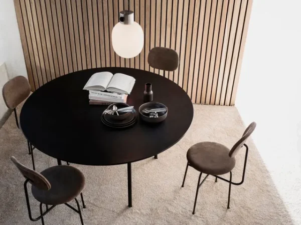 Audo Copenhagen Tische-Snaregade Tisch, rund, 138 cm, schwarze Eiche