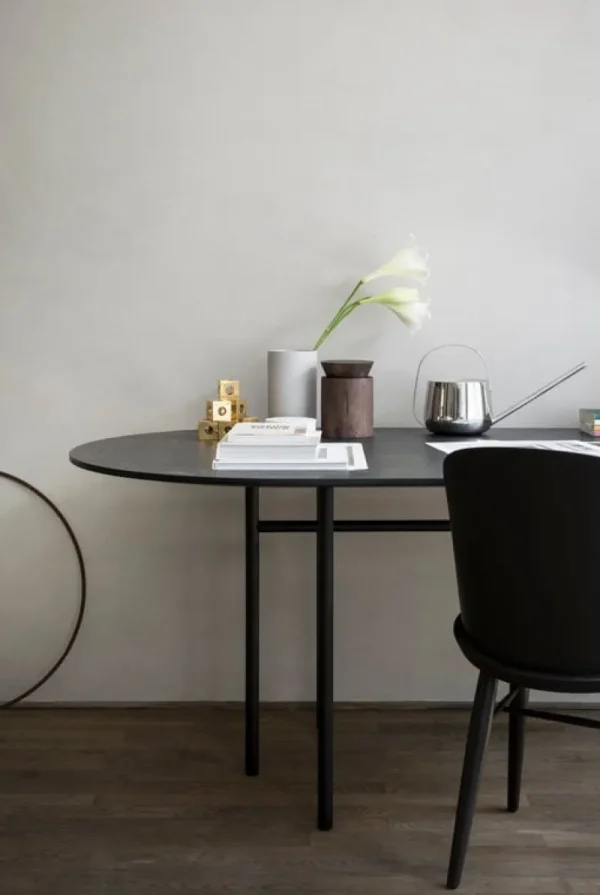Eberhart Furniture Tische-Audo Copenhagen Snaregade Tisch, oval, 210 x 95 cm, schwarze Eiche
