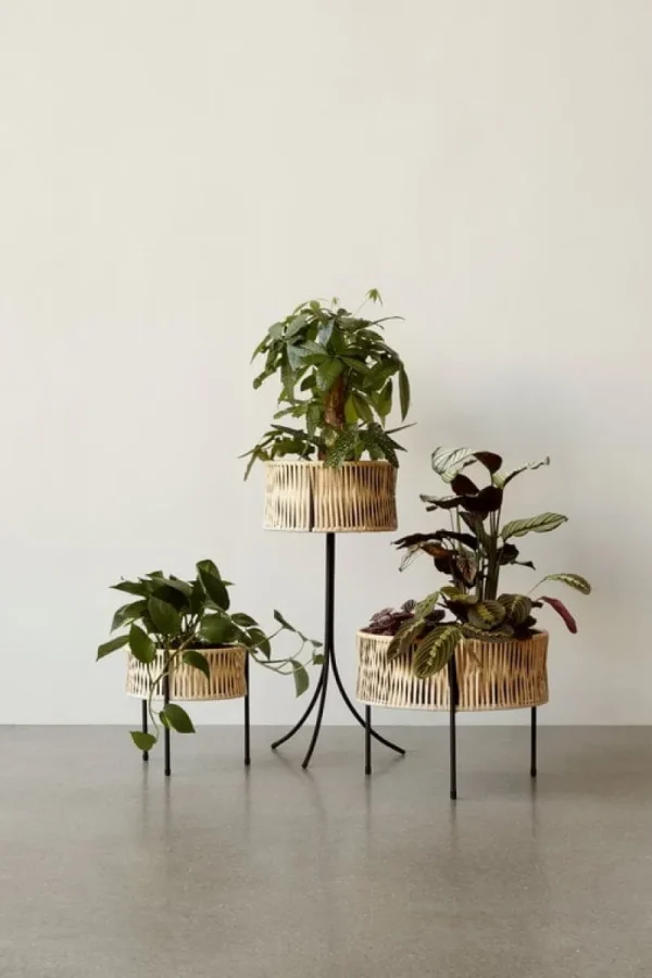 Audo Copenhagen Garten^Umanoff Pflanzgefäß, 32,5 cm, Schwarz – Rattan
