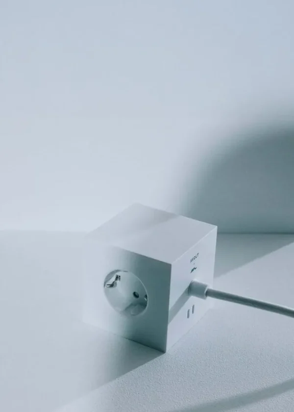Avolt Unterhaltungselektronik | Elektroartikel^Square 1 USB-C Verlängerungskabel, 1,8 m, Opalweiß, x Martinelli Luce