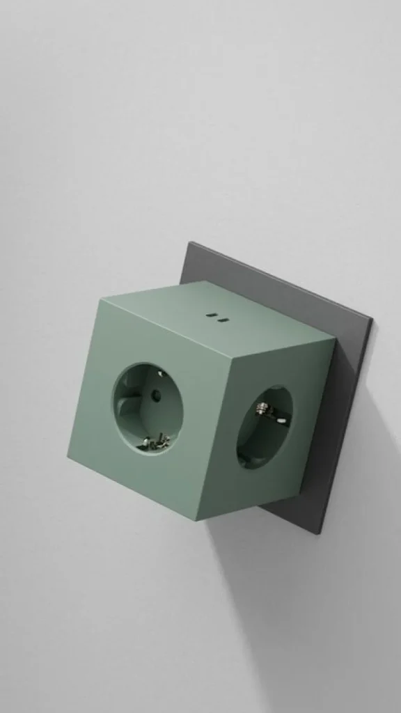 Avolt Unterhaltungselektronik | Elektroartikel^Square 2 USB-C-Mehrfachsteckdose, Oak Green
