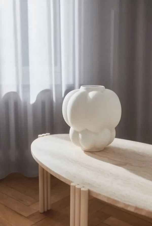 AYTM Vasen-Uva Vase, 22 cm, Cremefarben